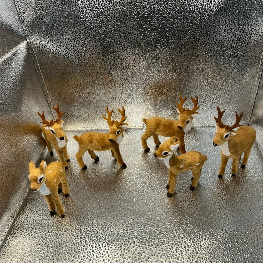 Deer buck fawn faux fur Set of 6 Brown and White Reindeer Figurines - Picture 10 of 10